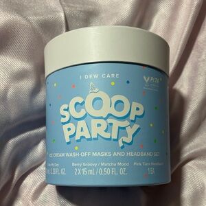 I Dew Care Scoop Party Masks and Headband Set